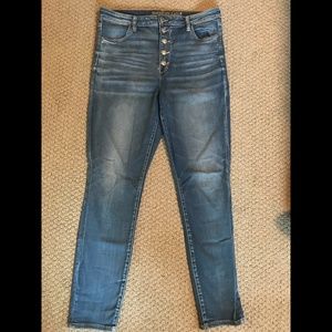 American Eagle Super High Rise Jegging Light wash